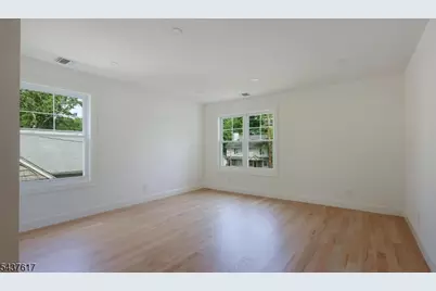 196 Vinton Cir, Fanwood, NJ 07023 - Photo 33