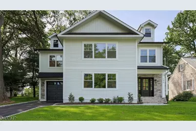 196 Vinton Cir, Fanwood, NJ 07023 - Photo 3