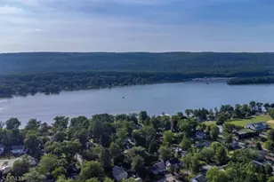 20 Wanaque Rd, West Milford, NJ 07421 - Photo 29