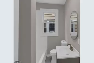 620 Pennsylvania Ave, Elizabeth, NJ 07201 - Photo 9