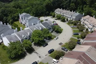 286 Summerhill Dr, Parsippany, NJ 07950 - Photo 27