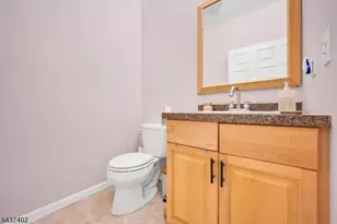 286 Summerhill Dr, Parsippany, NJ 07950 - Photo 9