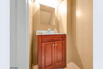 286 Summerhill Dr, Parsippany, NJ 07950 - Photo 21