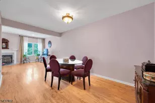 286 Summerhill Dr, Parsippany, NJ 07950 - Photo 3