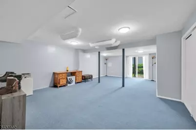 286 Summerhill Dr, Parsippany, NJ 07950 - Photo 23
