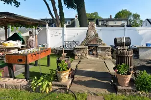 18 Parker Ave, Hawthorne, NJ 07506 - Photo 19