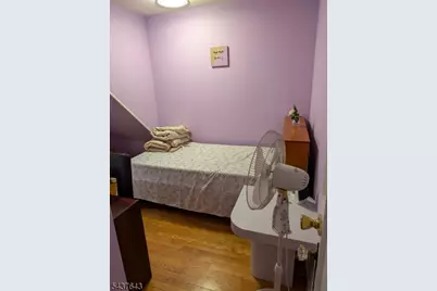 134 E Curtis St, Linden, NJ 07036 - Photo 7