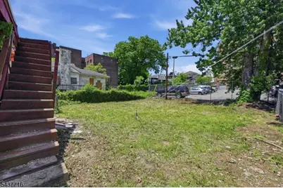79 Cleveland St, Orange, NJ 07050 - Photo 23