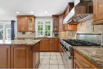 70 High Oaks Dr, Watchung, NJ 07069 - Photo 15