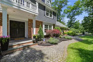 70 High Oaks Dr, Watchung, NJ 07069 - Photo 1