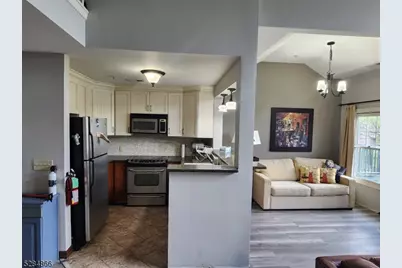 1 Pine Crescent #23, Vernon Twp., NJ 07462 - Photo 3
