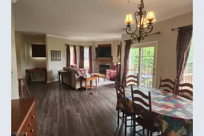 7 Maple Cres #11, Vernon Twp., NJ 07462 - Photo 3