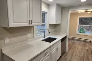 1 Watergate Dr, High Bridge, NJ 08829 - Photo 9