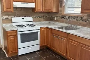 164 Springdale Ave, East Orange, NJ 07017 - Photo 3