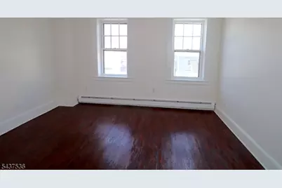 160-164 New York Ave #2, Newark, NJ 07105 - Photo 3