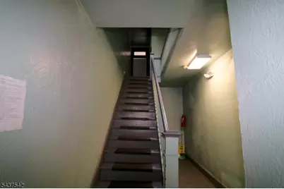 160-164 New York Ave #3, Newark, NJ 07105 - Photo 11