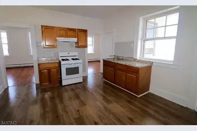 160-164 New York Ave #3, Newark, NJ 07105 - Photo 19