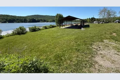 144 Lakeside Dr #5, Liberty Township, NJ 07823 - Photo 5