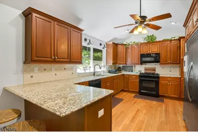 80 Bald Eagle Rd, Allamuchy Township, NJ 07840 - Photo 9