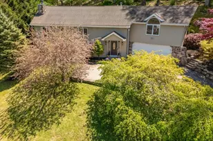 80 Bald Eagle Rd, Allamuchy Township, NJ 07840 - Photo 1