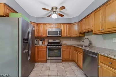 23 Country Hill Rd, Clinton Township, NJ 08833 - Photo 11