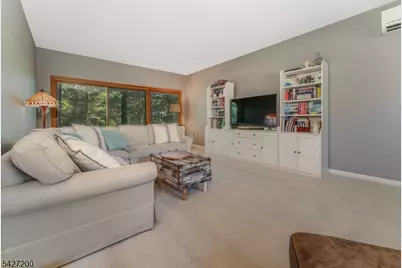 23 Country Hill Rd, Clinton Township, NJ 08833 - Photo 3