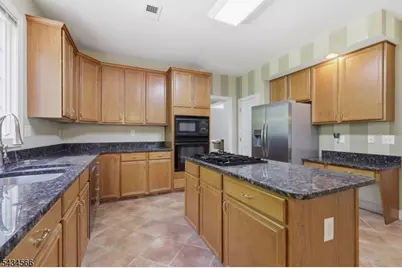 6 Janet Dr, Washington Township, NJ 07853 - Photo 5