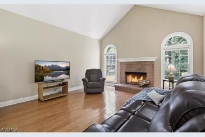 6 Janet Dr, Washington Township, NJ 07853 - Photo 13