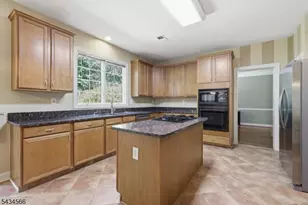 6 Janet Dr, Washington Township, NJ 07853 - Photo 7