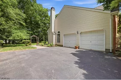 6 Janet Dr, Washington Township, NJ 07853 - Photo 33