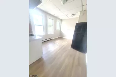 195 Lehigh Ave #2, Newark, NJ 07112 - Photo 5