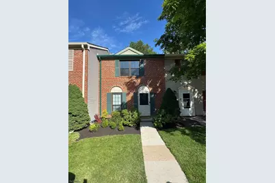 8 Tracy Ct, Franklin Township, NJ 08823 - Photo 1