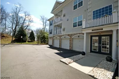 5 Slate Ct #A3, Woodland Park, NJ 07424 - Photo 1