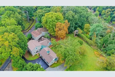 35 Woodledge Rd, Watchung, NJ 07069 - Photo 41
