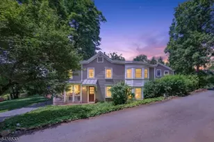 35 Woodledge Rd, Watchung, NJ 07069 - Photo 1