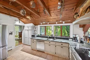 35 Woodledge Rd, Watchung, NJ 07069 - Photo 15