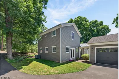 35 Woodledge Rd, Watchung, NJ 07069 - Photo 5