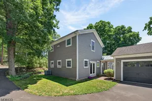 35 Woodledge Rd, Watchung, NJ 07069 - Photo 5