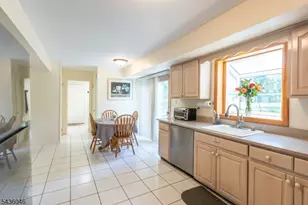 280 Farmer Rd, Bridgewater, NJ 08807 - Photo 5
