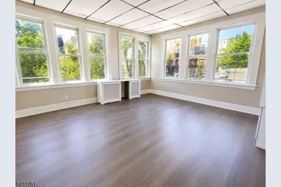 195 Lehigh Ave #3, Newark, NJ 07112 - Photo 1