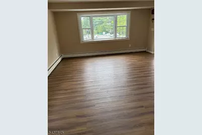 11 Garfield Ave, East Hanover Township, NJ 07936 - Photo 7