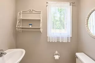 18 Mews Ln, South Orange, NJ 07079 - Photo 7