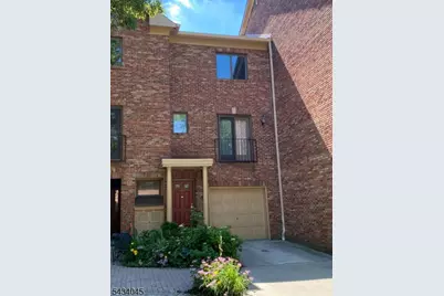 18 Mews Ln, South Orange, NJ 07079 - Photo 1