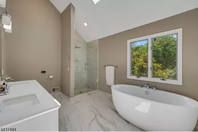 1 Curtis Trl, Bridgewater, NJ 08836 - Photo 25