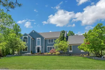 1 Curtis Trl, Bridgewater, NJ 08836 - Photo 3