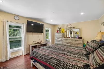37 Stoll St, Netcong, NJ 07857 - Photo 13
