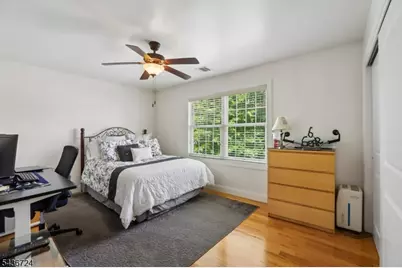 230 Birchwood Rd, Linden, NJ 07036 - Photo 17