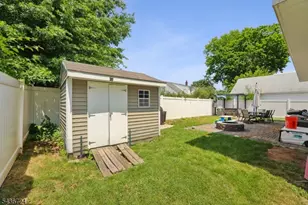 230 Birchwood Rd, Linden, NJ 07036 - Photo 23