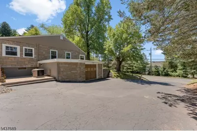 1813 Washington Valley Rd, Bridgewater, NJ 08836 - Photo 37