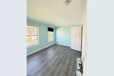 373 Stonehenge Dr, Lopatcong Township, NJ 08865 - Photo 15